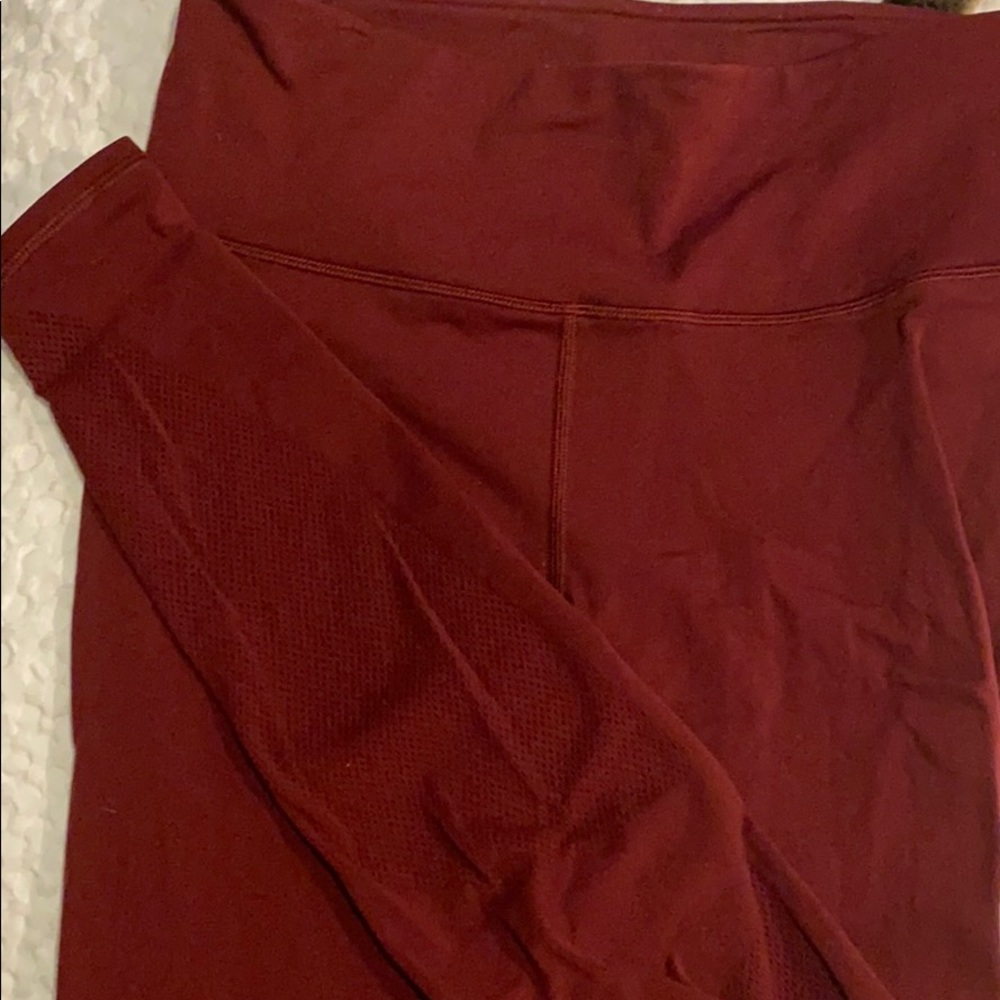 Lululemon maroon pants with mesh legs